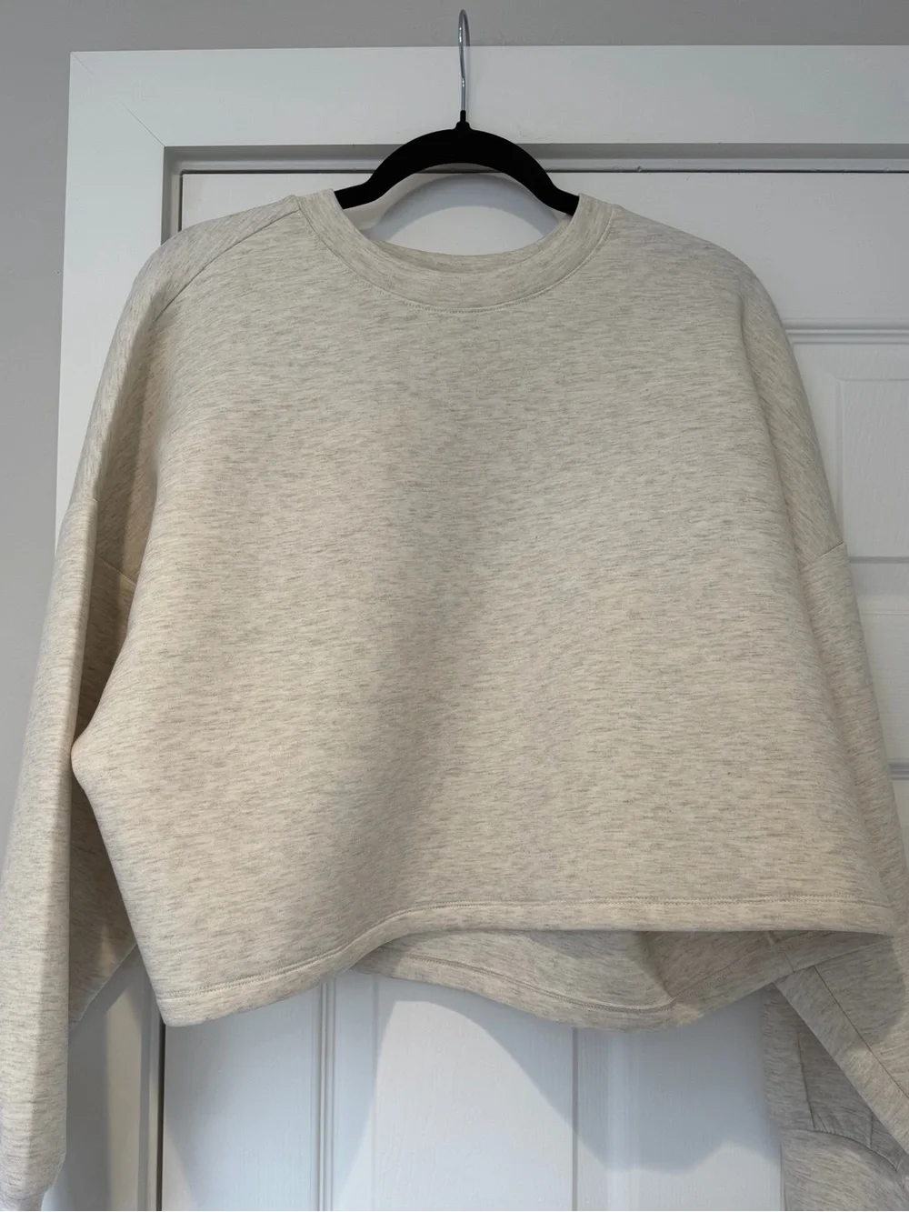 Women’s Old Navy Bounce Fleece Cropped Sweatshirt in “Oatmeal Heather” Size XL🤍🤎
